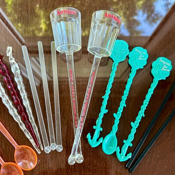 Vintage Cocktail Swizzle Sticks Lot – Antique Bourbon, Seagram’s 7, Barware - Picture 2 of 8